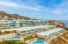Luxury 3 Bed Apartment For Sale in El Higueron Resort Fuengirola