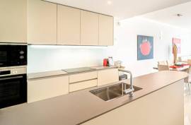 Luxury 3 Bed Apartment For Sale in El Higueron Resort Fuengirola