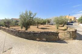 Urban Land with 525 m2 for Construction.