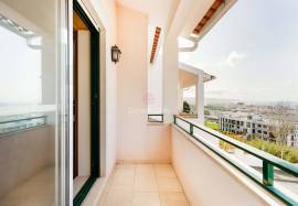 Sea View Villa in Nazaré – A Tranquil Refuge