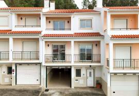 Sea View Villa in Nazaré – A Tranquil Refuge
