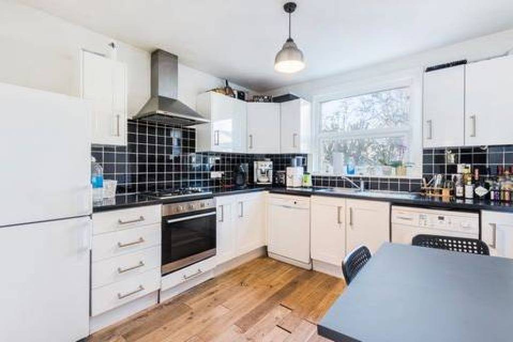 For Sale - Aslett Street, Earlsfield, SW18 - £685,000