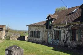 For Sale 3 Renovated Houses with 2 barns, 1km from Magnac Laval 87