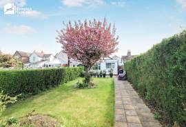 2 bedroom, Detached bungalow for sale