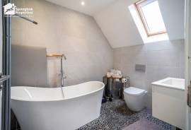 3 bedroom, Apartment for sale