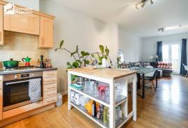 3 bedroom, Apartment for sale