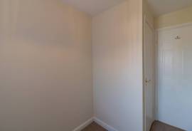3 bedroom, Detached house for sale
