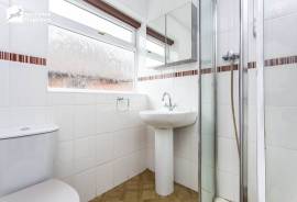 2 bedroom, Semi-detached bungalow for sale