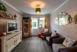 2 bedroom, Terraced bungalow for sale