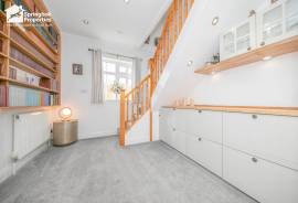 4 bedroom, Detached house for sale