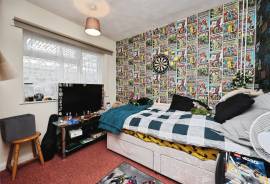 3 bedroom, Bungalow for sale