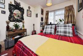 3 bedroom, Bungalow for sale