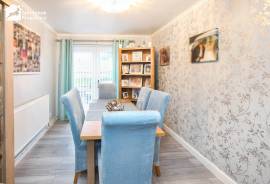3 bedroom, Bungalow for sale