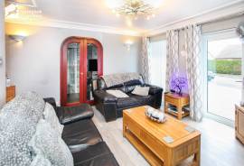 3 bedroom, Bungalow for sale
