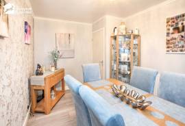 3 bedroom, Bungalow for sale