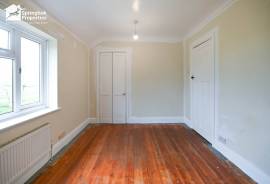2 bedroom, Semi-detached house for sale