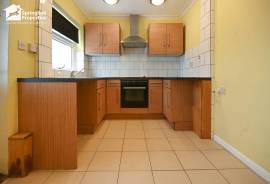 2 bedroom, Semi-detached house for sale