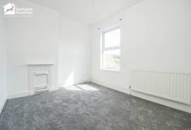 3 bedroom, Terraced House for sale