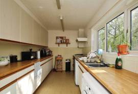 3 bedroom, End of terrace house for sale