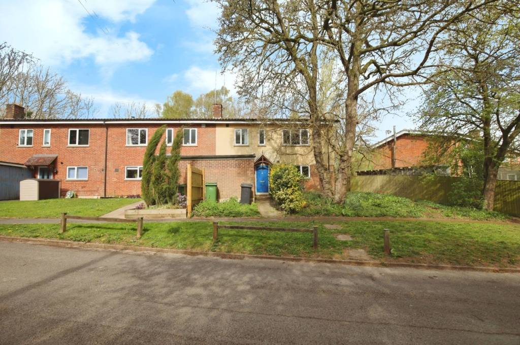 3 bedroom, End of terrace house for sale