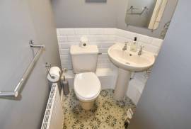 2 bedroom, Cottage for sale