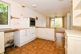 3 bedroom, Detached bungalow for sale
