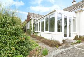 3 bedroom, Detached bungalow for sale