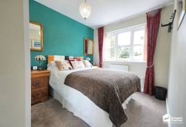 4 bedroom, Detached house for sale