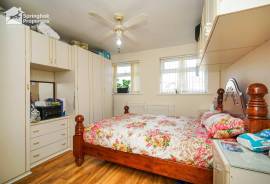 2 bedroom, Semi-detached bungalow for sale