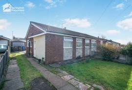 2 bedroom, Semi-detached bungalow for sale