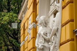 Apartment for rent in Riga, 233.20m2