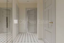 Apartment for rent in Riga, 233.20m2