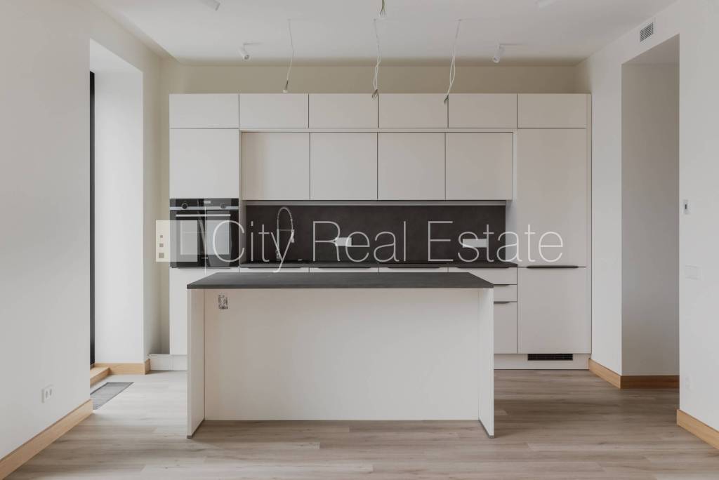Apartment for rent in Riga, 233.20m2