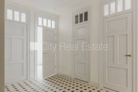 Apartment for rent in Riga, 233.20m2