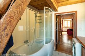 Apartment for rent in Riga, 160.00m2