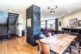 Detached house for rent in Jurmala, 260.00m2