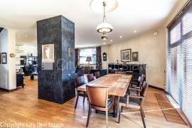 Detached house for rent in Jurmala, 260.00m2
