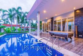 Modern 4 Bedroom Pool Villa