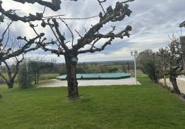 4 Bedrooms - Apartment - Aquitaine - For Sale - 11704-EY