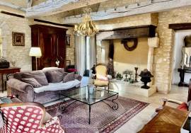 EXCLUSiViTE: Charmante maison en pierres avec piscine proche Monpazier