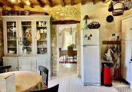 EXCLUSiViTE: Charmante maison en pierres avec piscine proche Monpazier