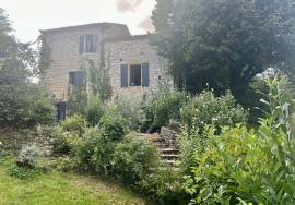 EXCLUSiViTE: Charmante maison en pierres avec piscine proche Monpazier