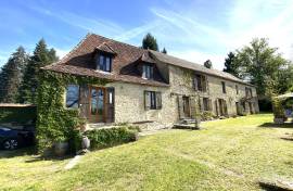 Charmante maison en pierre a vendre dans le coeur du Perigord Noir