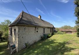 Charmante maison en pierre a vendre dans le coeur du Perigord Noir