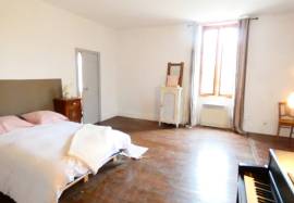 Charming Maison de Maitre house in peaceful setting