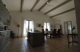 5 room, 140m2 House for sale in Laurens - 430 000 € *
