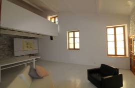 6 room, 174m2 Village house for sale in Fouzilhon - 140 000 € *
