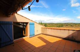 6 room, 174m2 Village house for sale in Fouzilhon - 140 000 € *