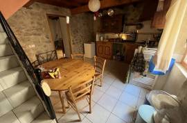 3 room, 88m2 Village house for sale in Cessenon sur orb - 95 000 € *