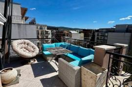 Ausgezeichnete 2-Zimmer-Wohnung mit Poolblick im IZIDA PALACE 2, Sonnenstrand